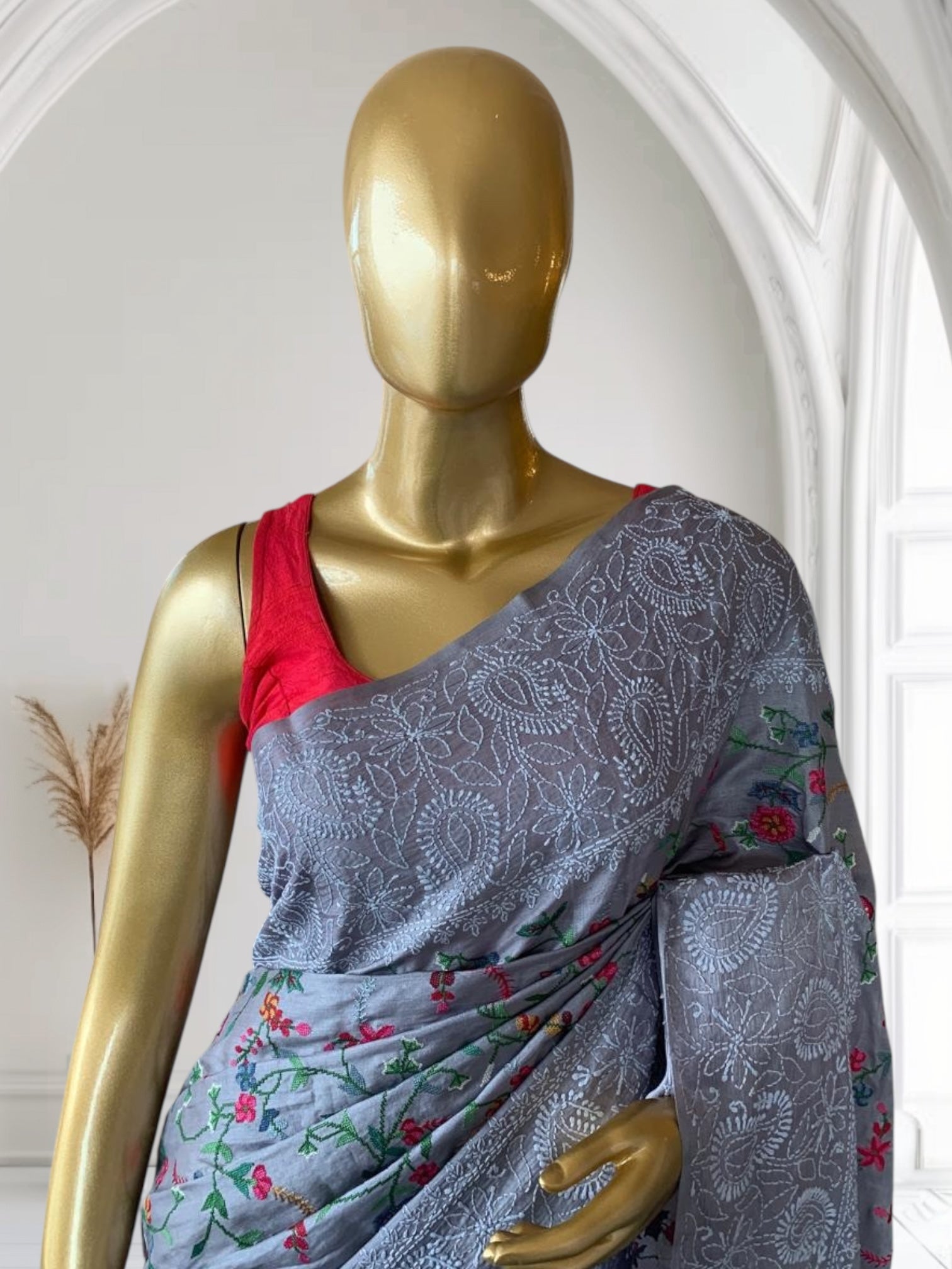 Tussar Saree With Petite Point Embroidered body & Hand lucknowi border & Pallu