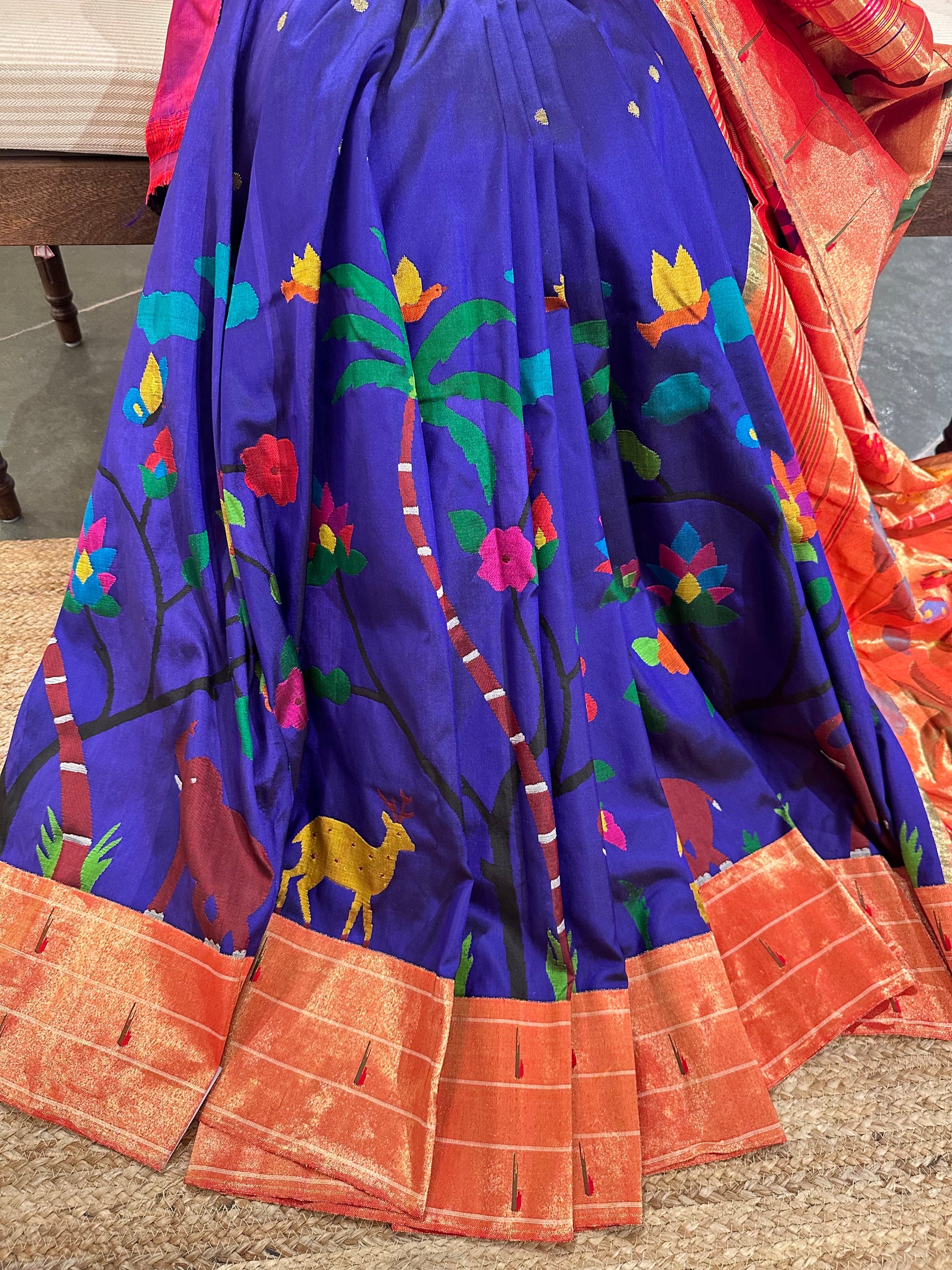 Blusih Purple Allover Pure Handloom Paithani Saree