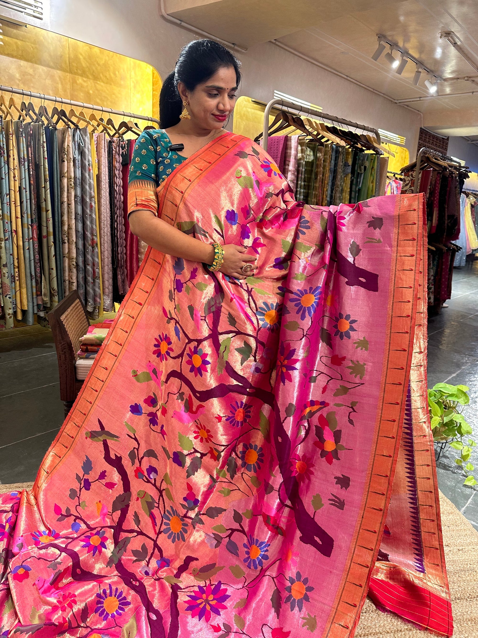 Light Pink Tissue Allover Pure Handloom Paithani Saree