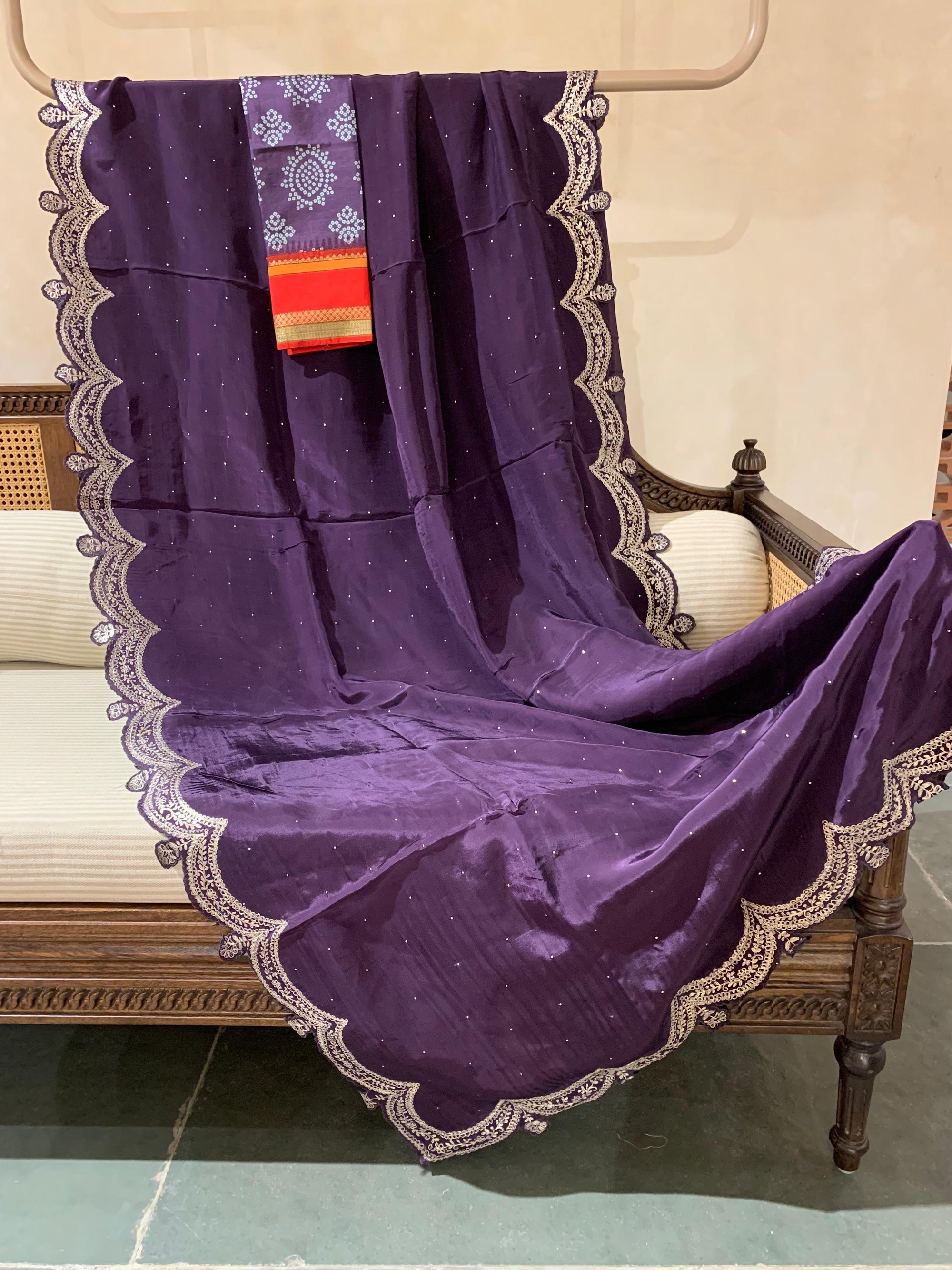 Plum Crepe Silk Saree With Pita Work Scallop Border & Pure Silk Printed Blouse