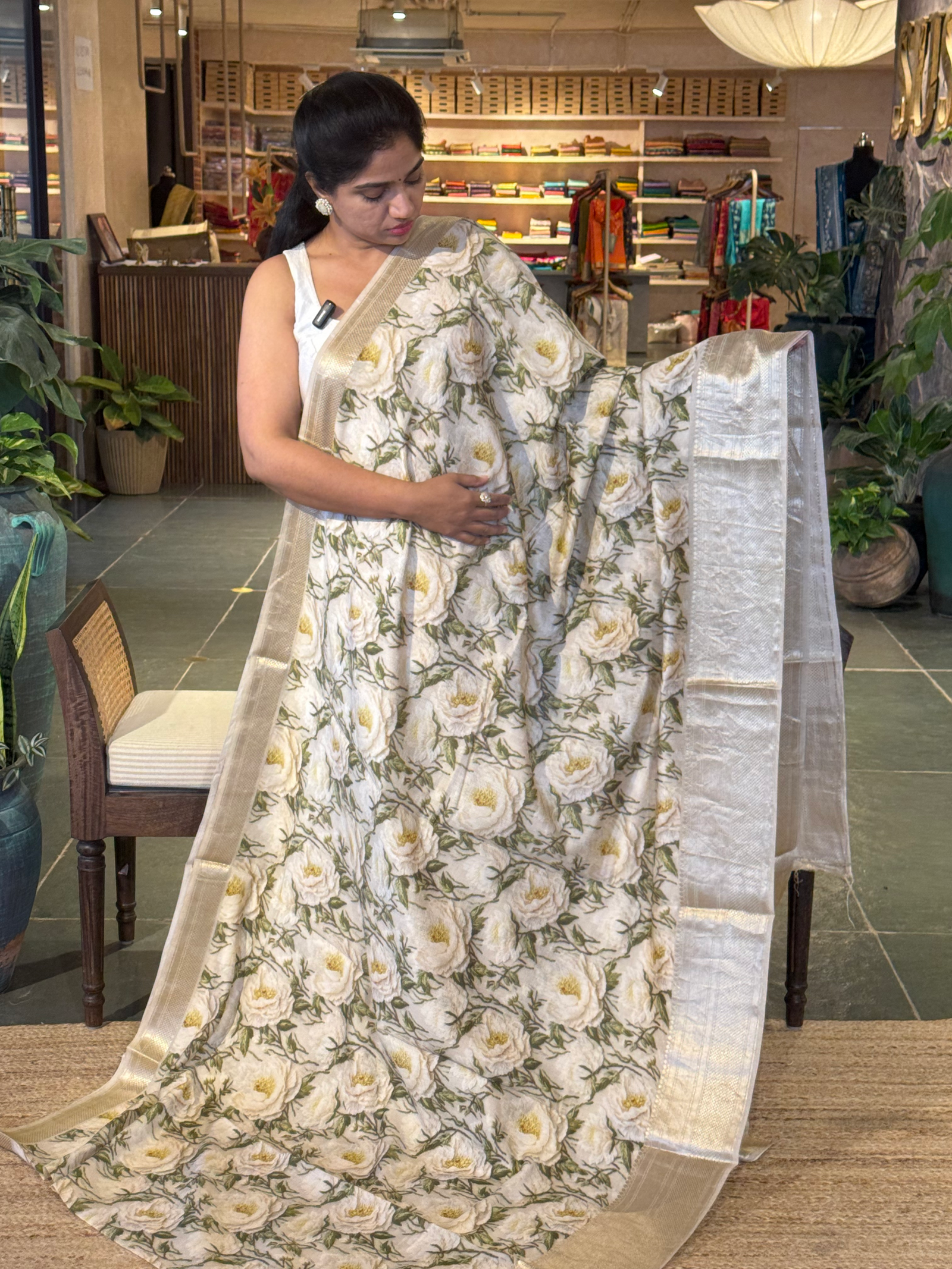 Banarasi Chiniya Silk Sarees with beautiful embroidery style 3D floral Print