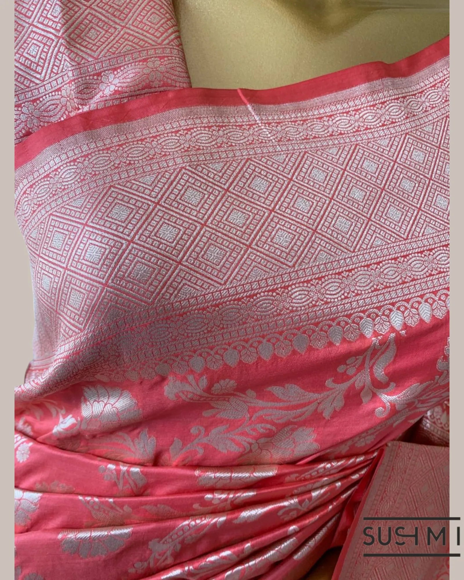 Kanakambaram Color Banarasi Katan Silk Saree with alliver  floral creeper jaal d