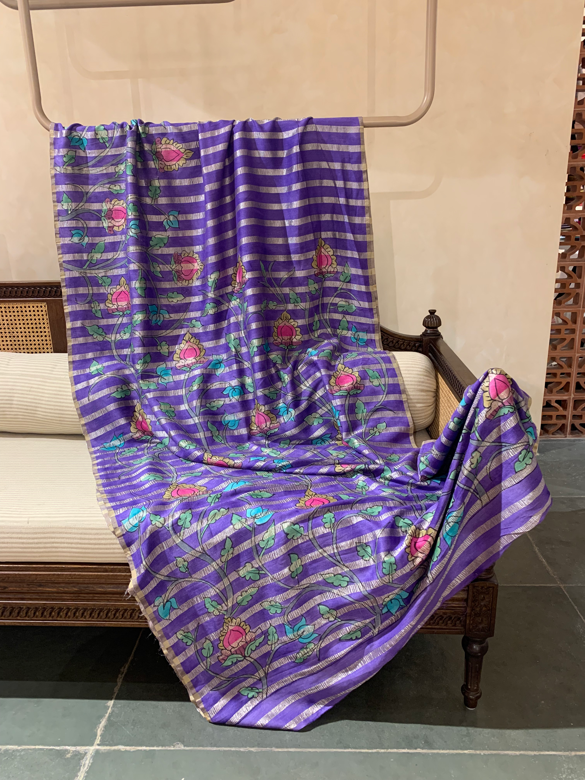 SMTKM172 Pure Handloom Munga Silk Wth Tissue Stripes & Penkalamkari Handpainting