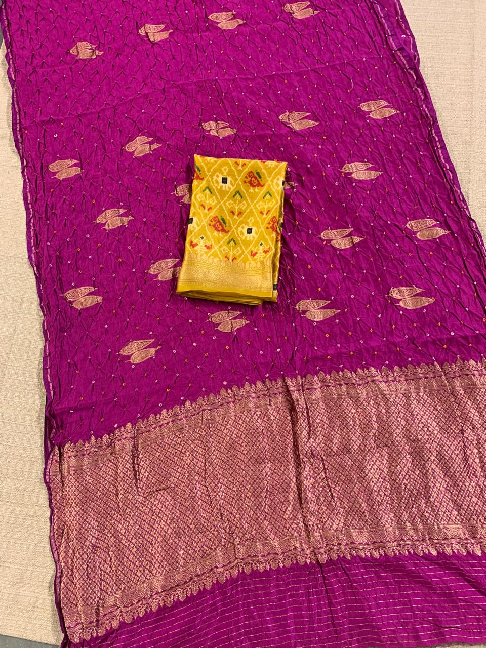 SCBA1101 : Pure Handloom Banarasi Chiniya Bandhej Saree with Patola Blouse