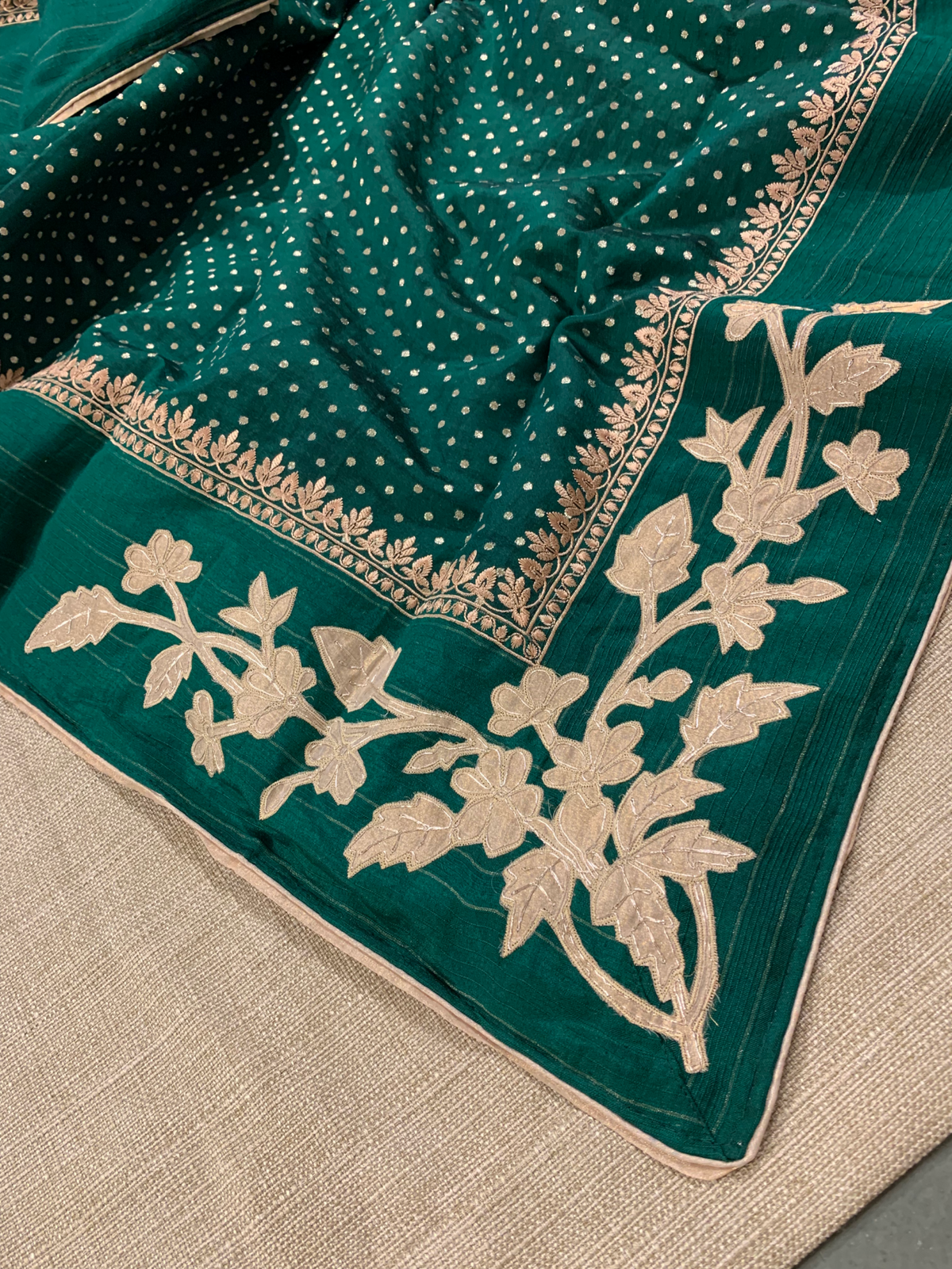 Bottle Green Chiniya Silk Saree with Embroidery Border & Applique Creeper Pallu