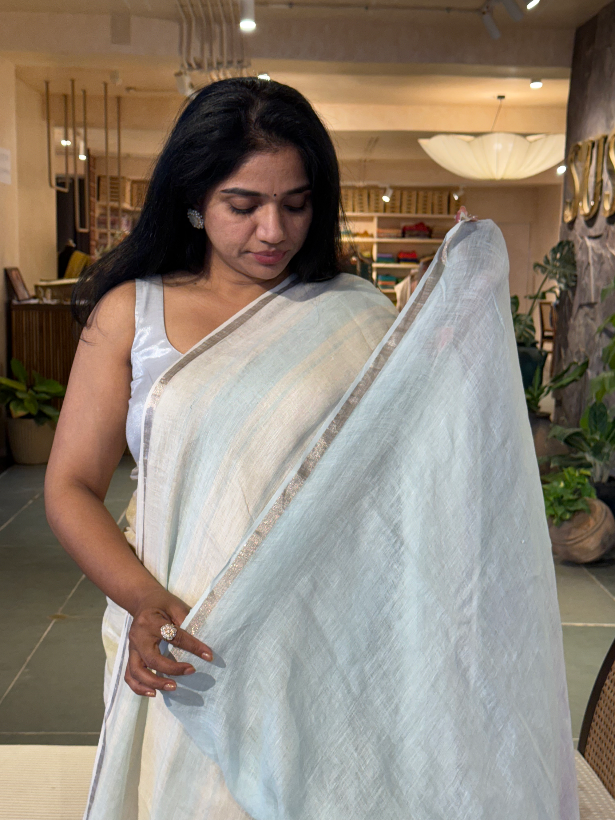 Ivory & SkyBlue Handloom Lenin Striped Saree With Statement Rose Flower Pallu
