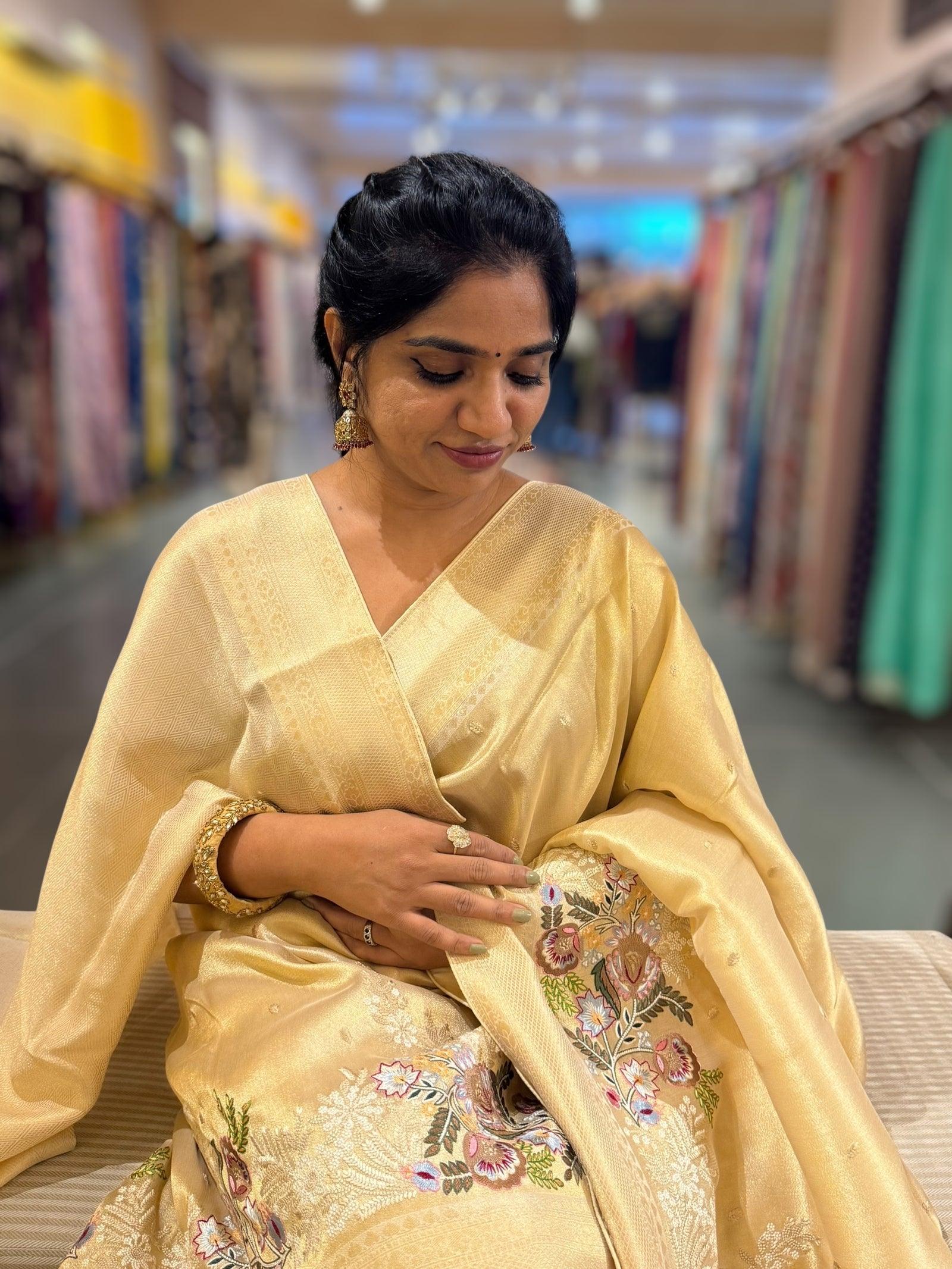 Banarasi Gold Tissue Brocode Saree with Embroidered Border