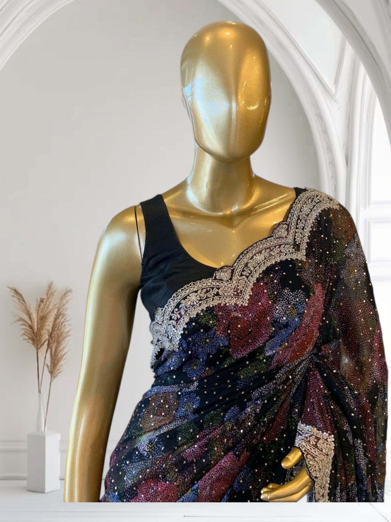 Gorgette printed Saree  with handwork scalloped borders