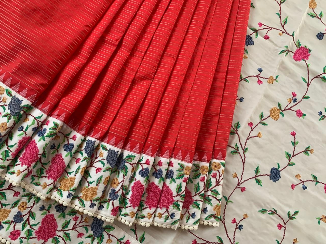 Red Kanchi Soft Silk Saree With Petite Point Embroidered Border Pallu & Blouse