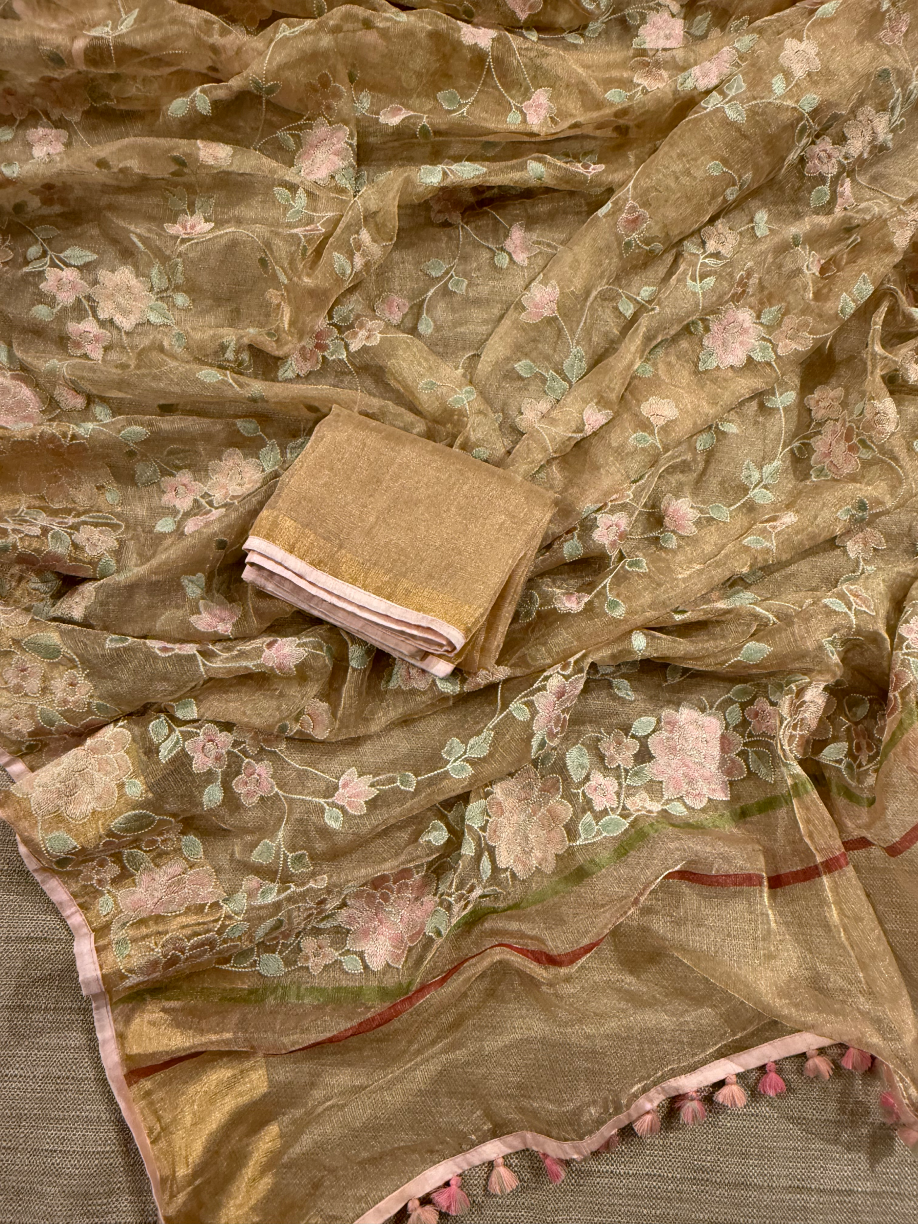 GTEA2001 : Pure Handloom Gold Tissue Saree With Allover Embroidery