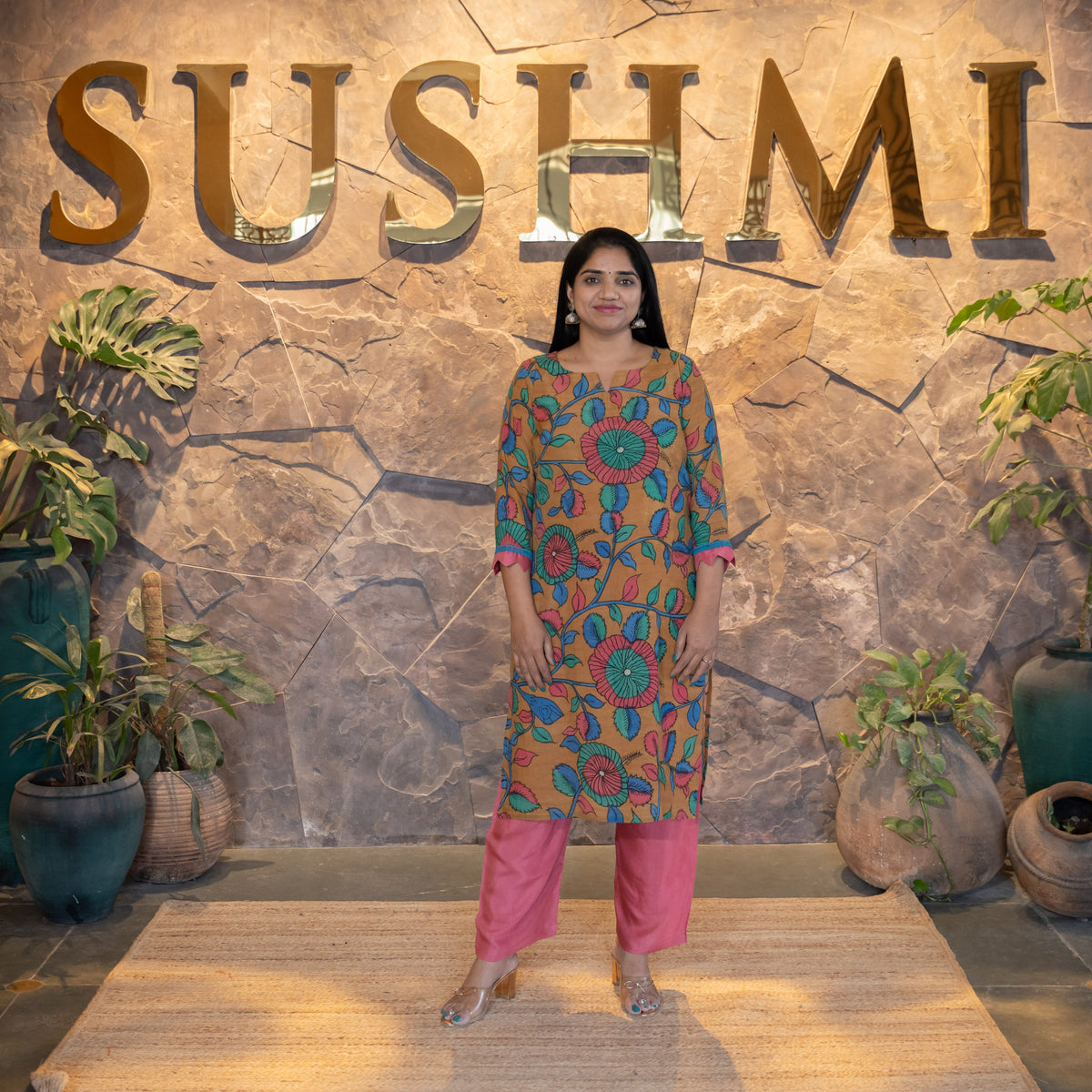 Statement Flowers Concept Pen Kalamkari Silk Coordset