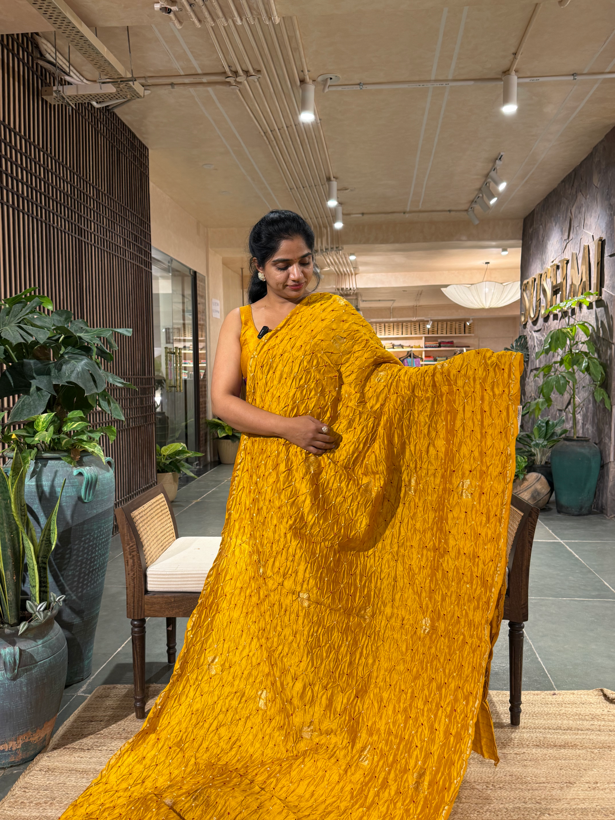 SCBA1103 Pure Handloom Banarasi Chiniya Bandhej Saree with Patola Blouse