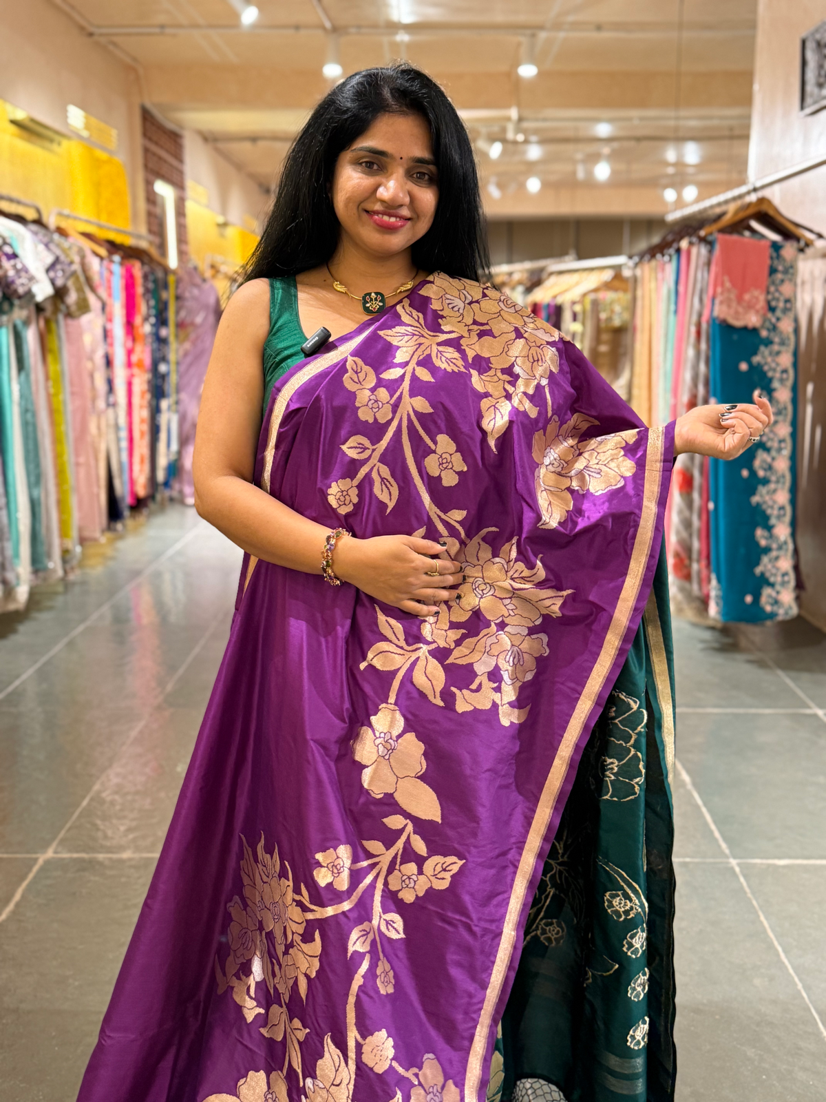 Majenta Designer Banarasi Silk Saree