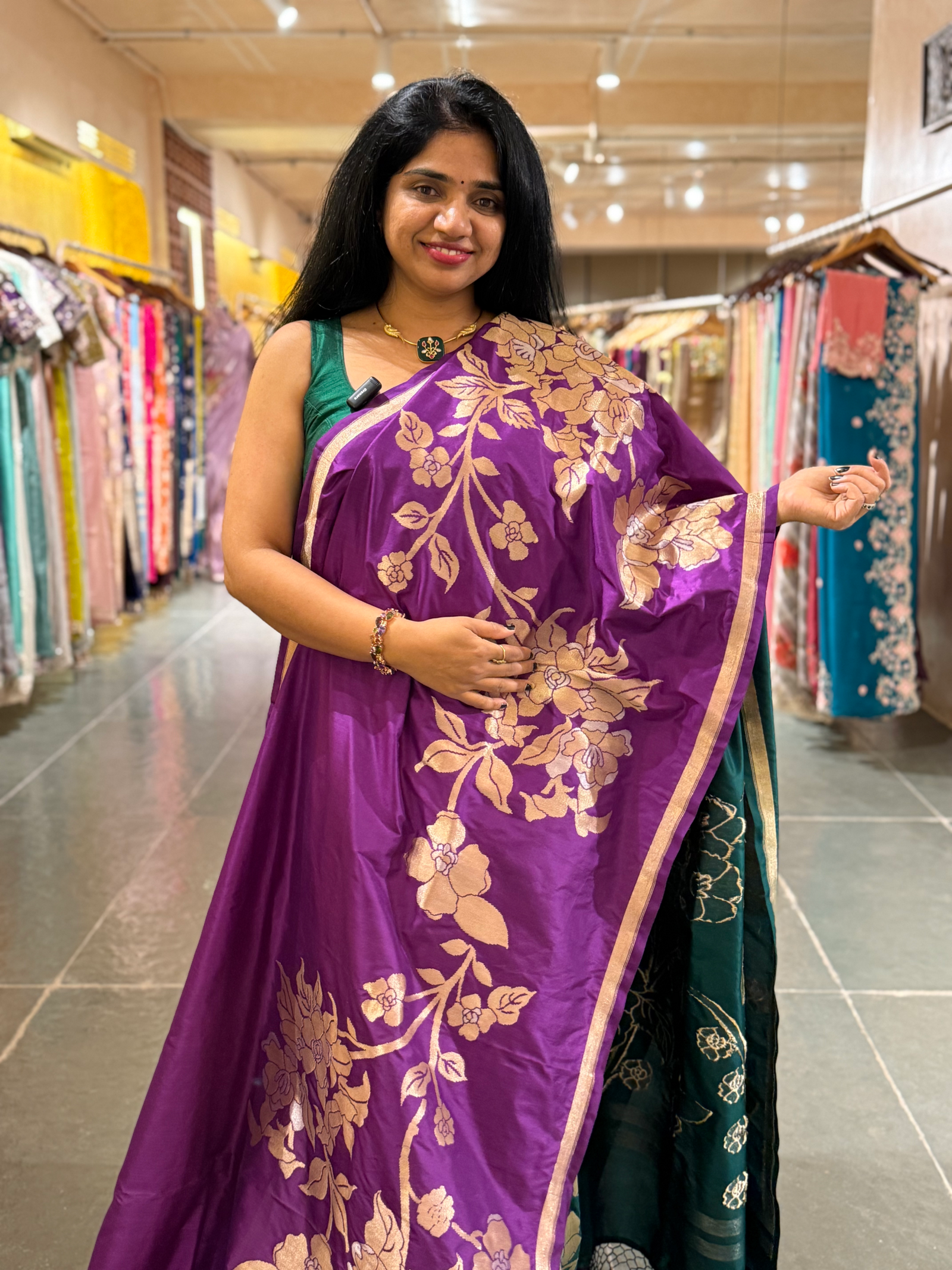 Majenta Designer Banarasi Silk Saree