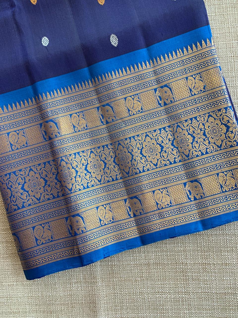 SGSA202 Navy Blue and Royal Blue Combo Gadwal Handloom Pure Silk Saree
