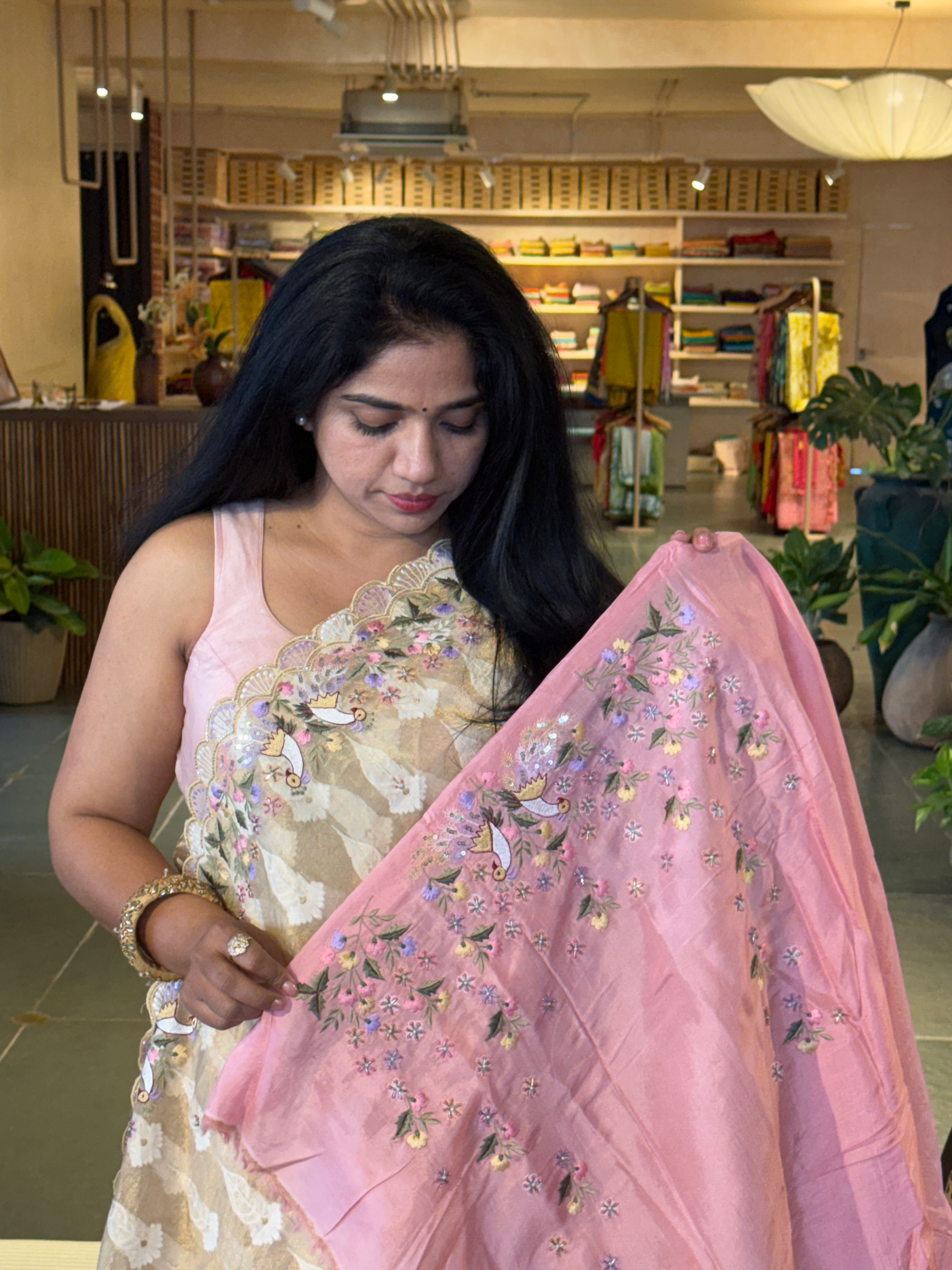 GTEA2002 : Pure Handloom Gold Tissue Saree With handwork borders and blouse