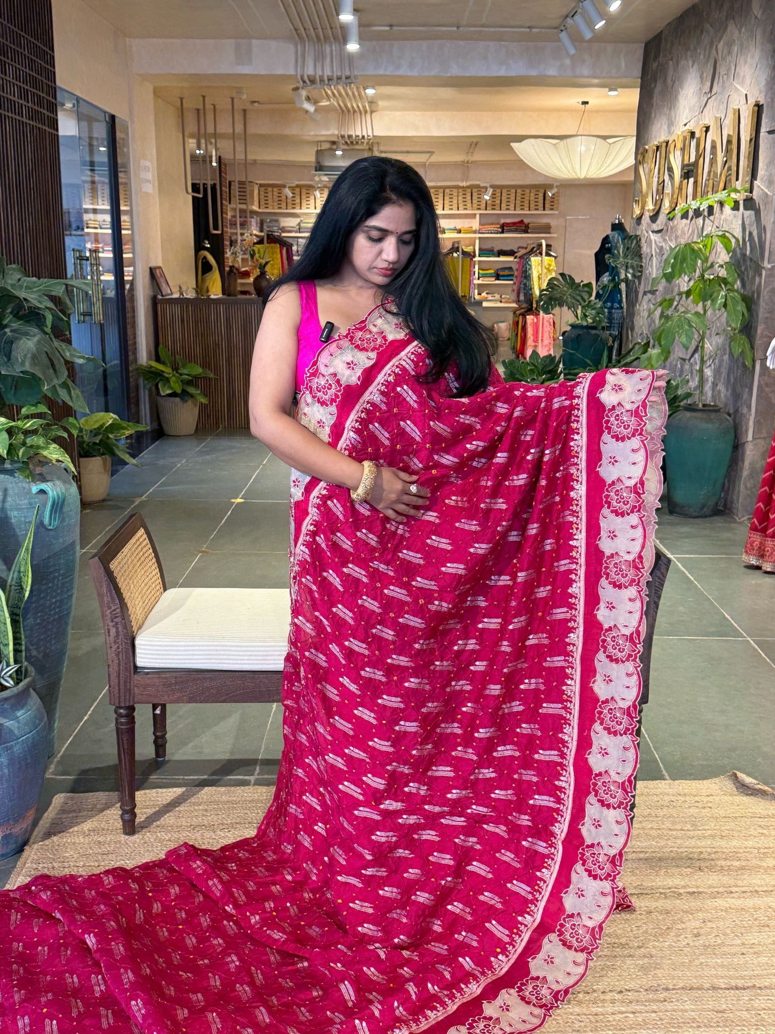 Banarasi Handloom Chiniya Silk Bandhini with Tissue Applique