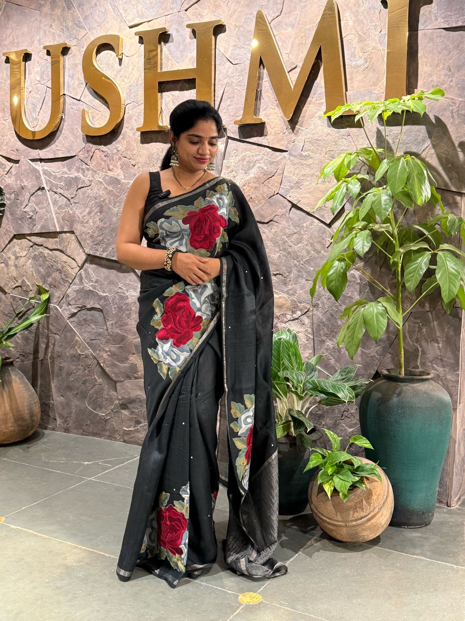 Matka Tussar Handwoven Saree with checks pattern