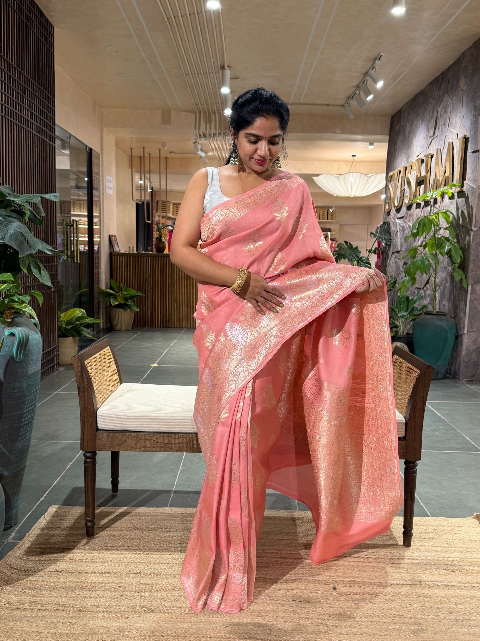 Pure Handloom Banarasi Tussar gorgette Saree