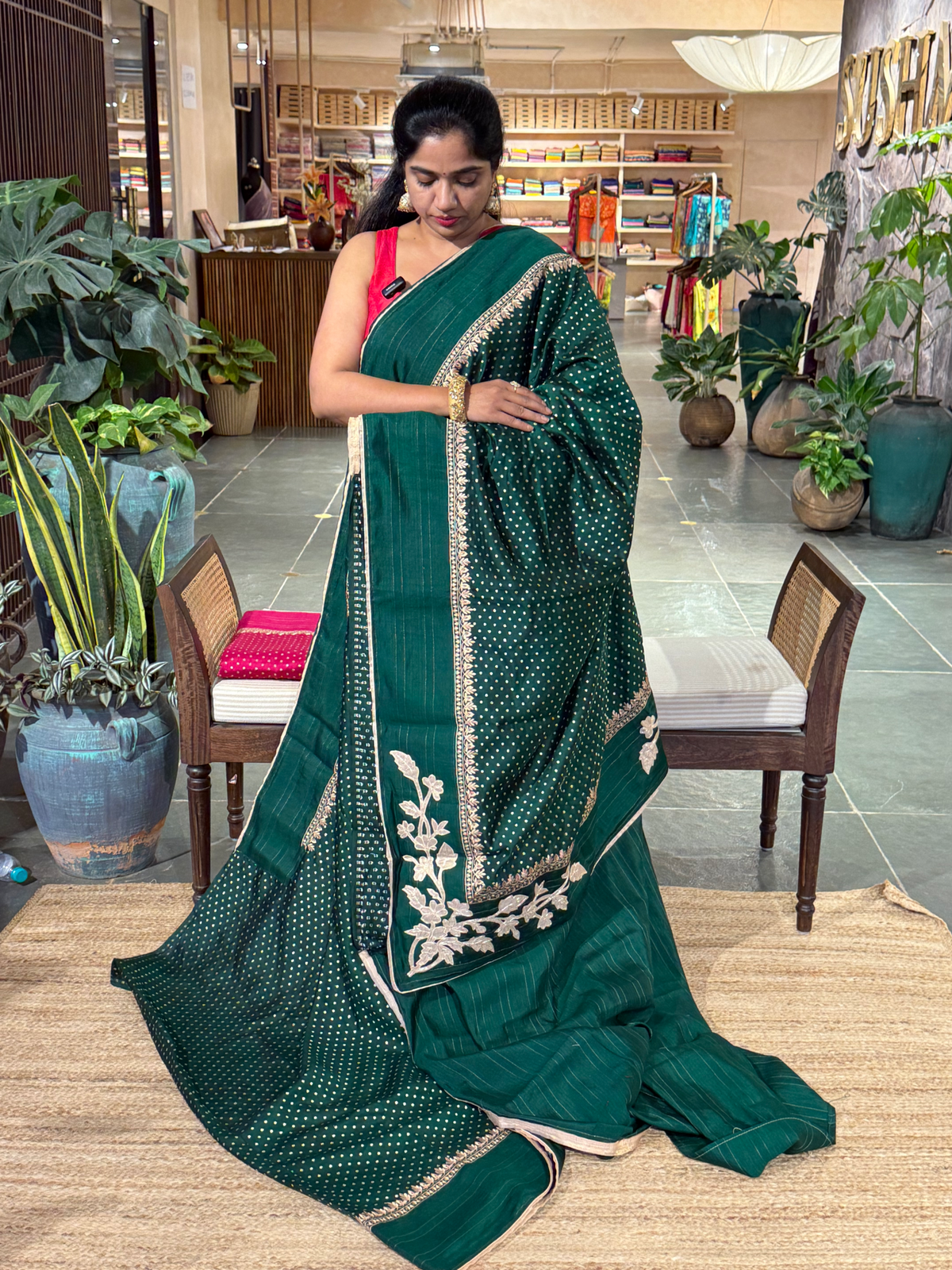 Bottle Green Chiniya Silk Saree with Embroidery Border & Applique Creeper Pallu