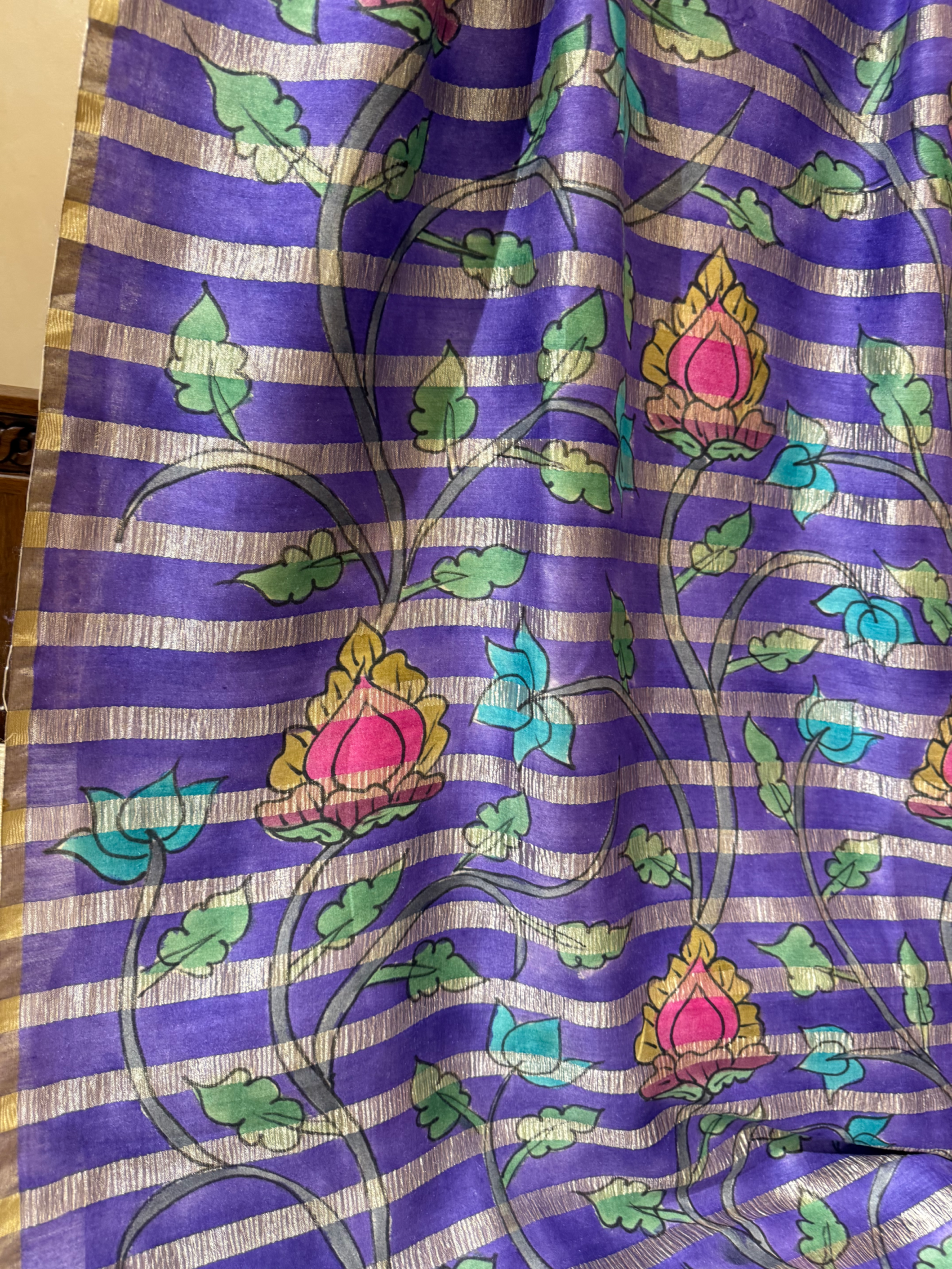 SMTKM172 Pure Handloom Munga Silk Wth Tissue Stripes & Penkalamkari Handpainting