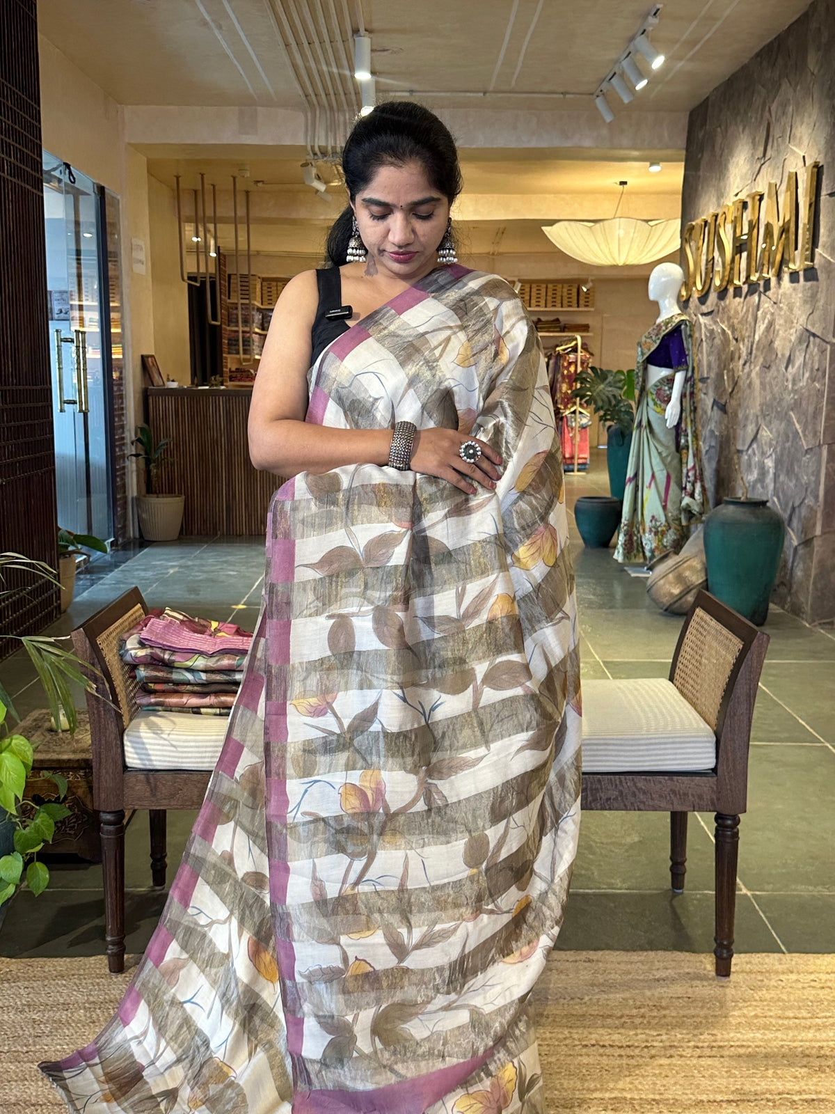 Pure Handloom Banarasi Munga Tissue  Saree with handpainting