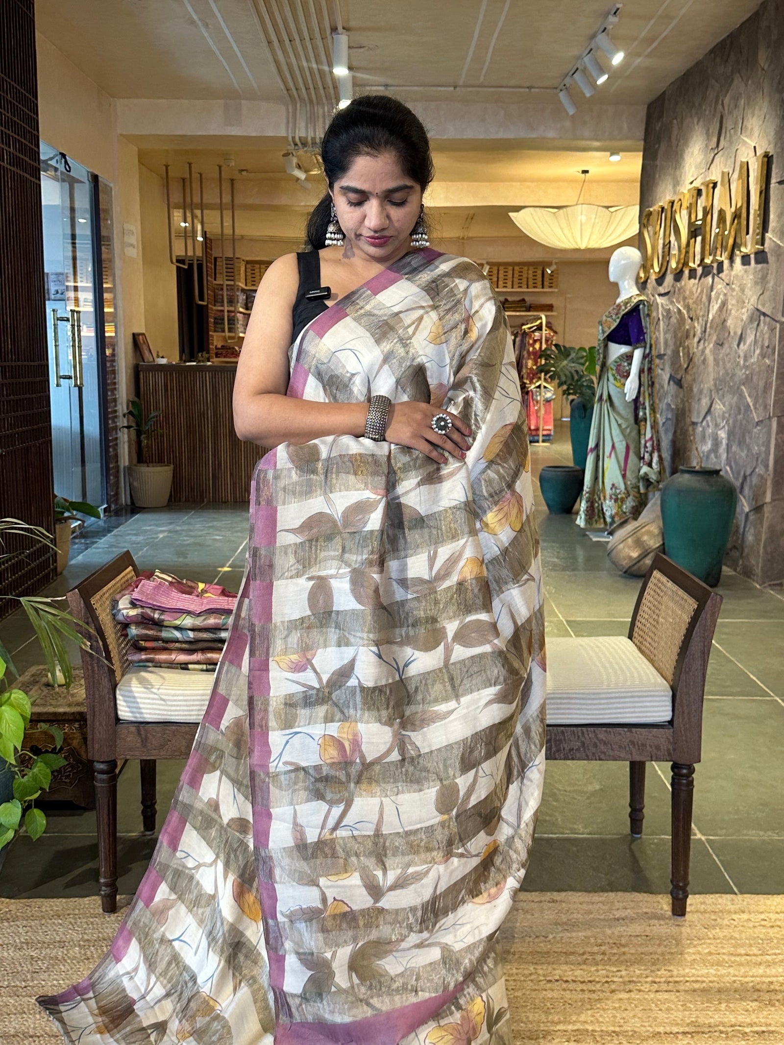 Pure Handloom Banarasi Munga Tissue  Saree with handpainting