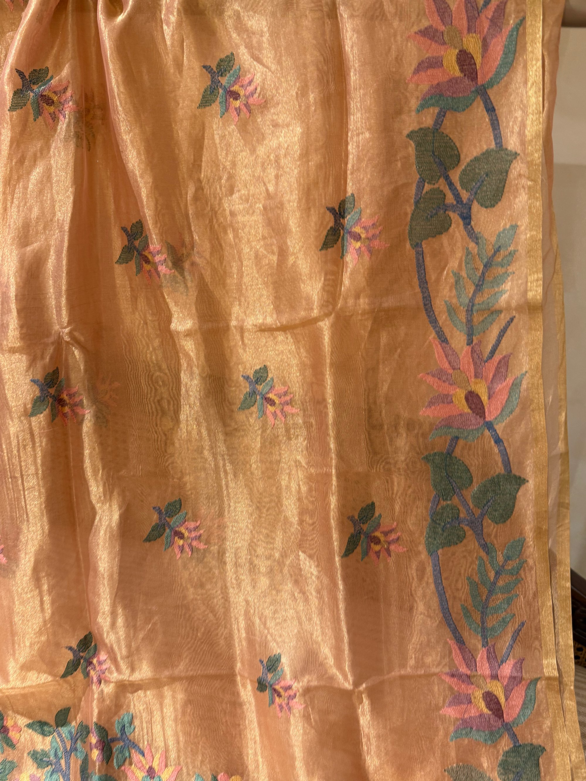 STJA207 : Peach Tissue With Jamdani Look Embroidery