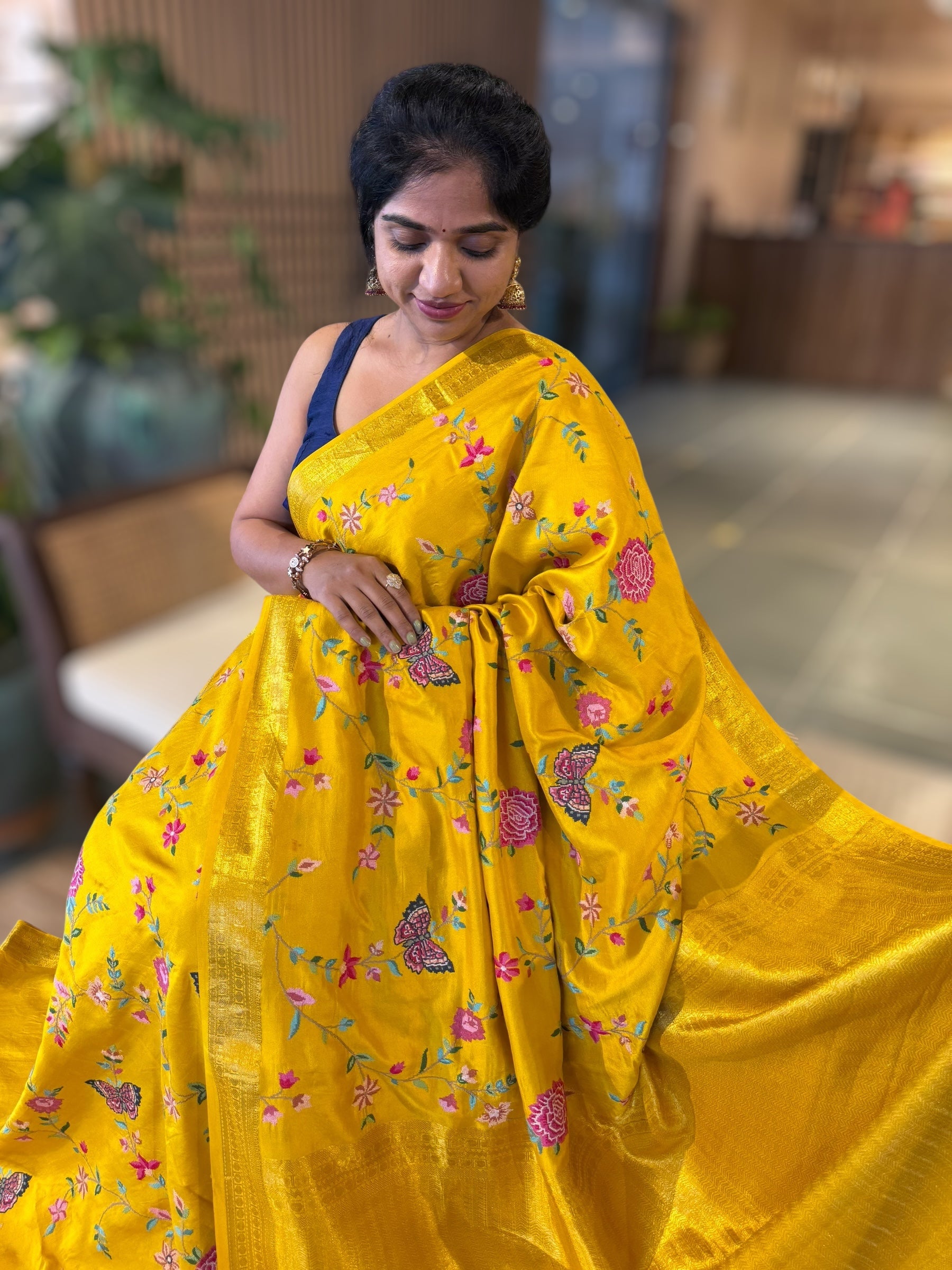 Yellow Kanchi soft Silk Saree With Allover Petite Point Embroidery