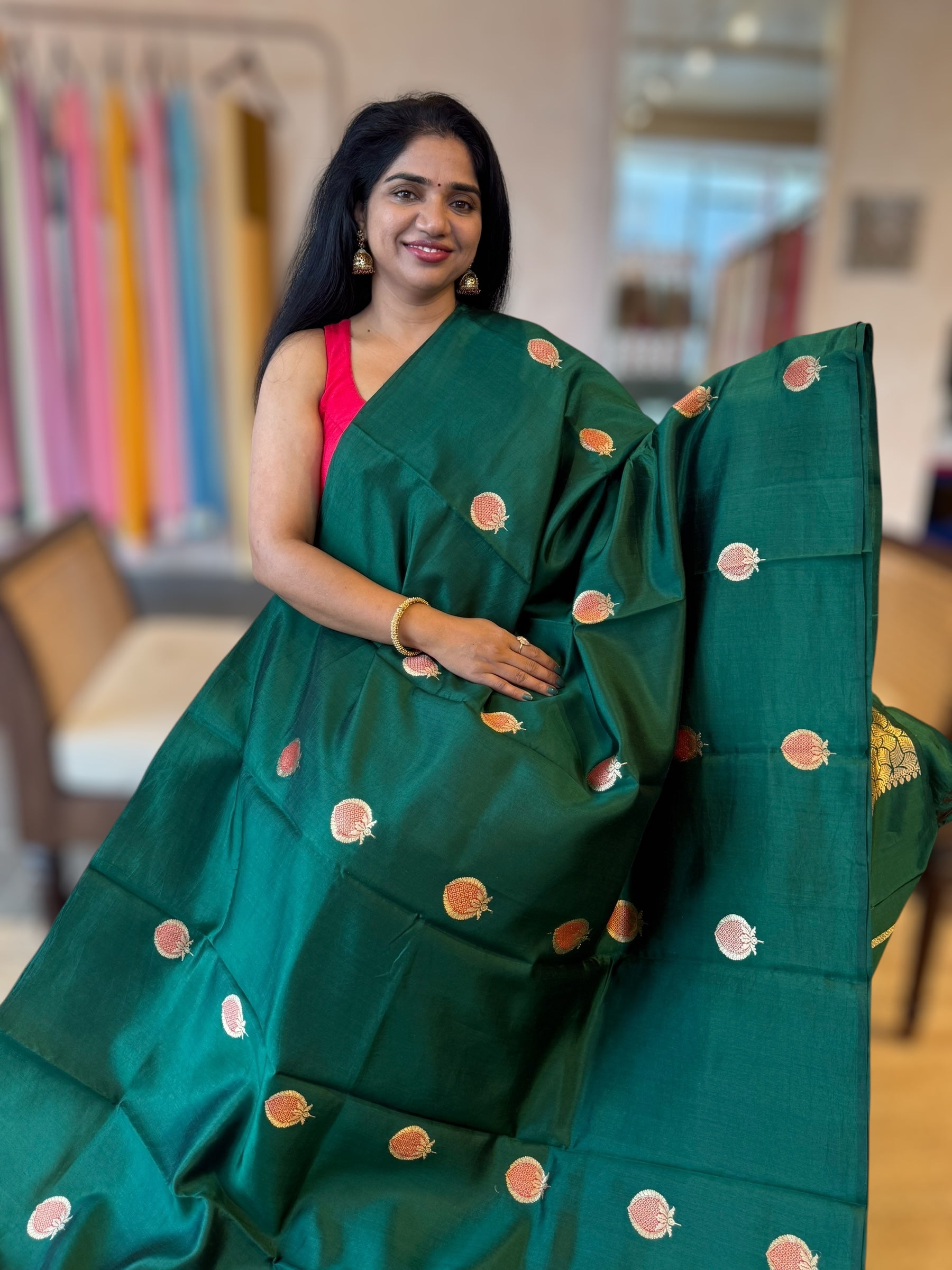 Forest Green Banarasi Raw Mango Silk Borderless Saree With Meenakari motifs