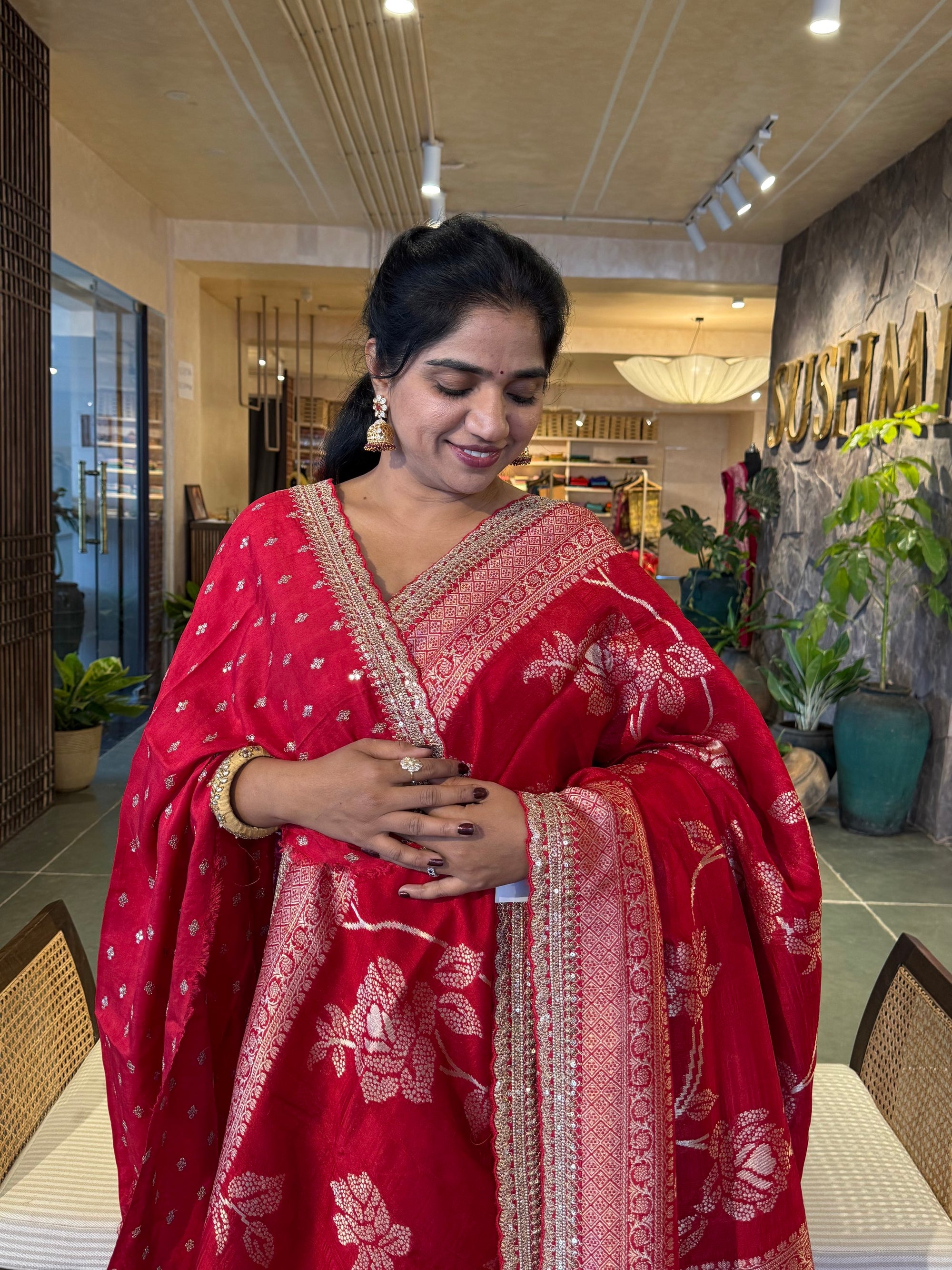Red Tussar Khaddi Saree wth Allover weaving & sabhyasachi borders STKM15
