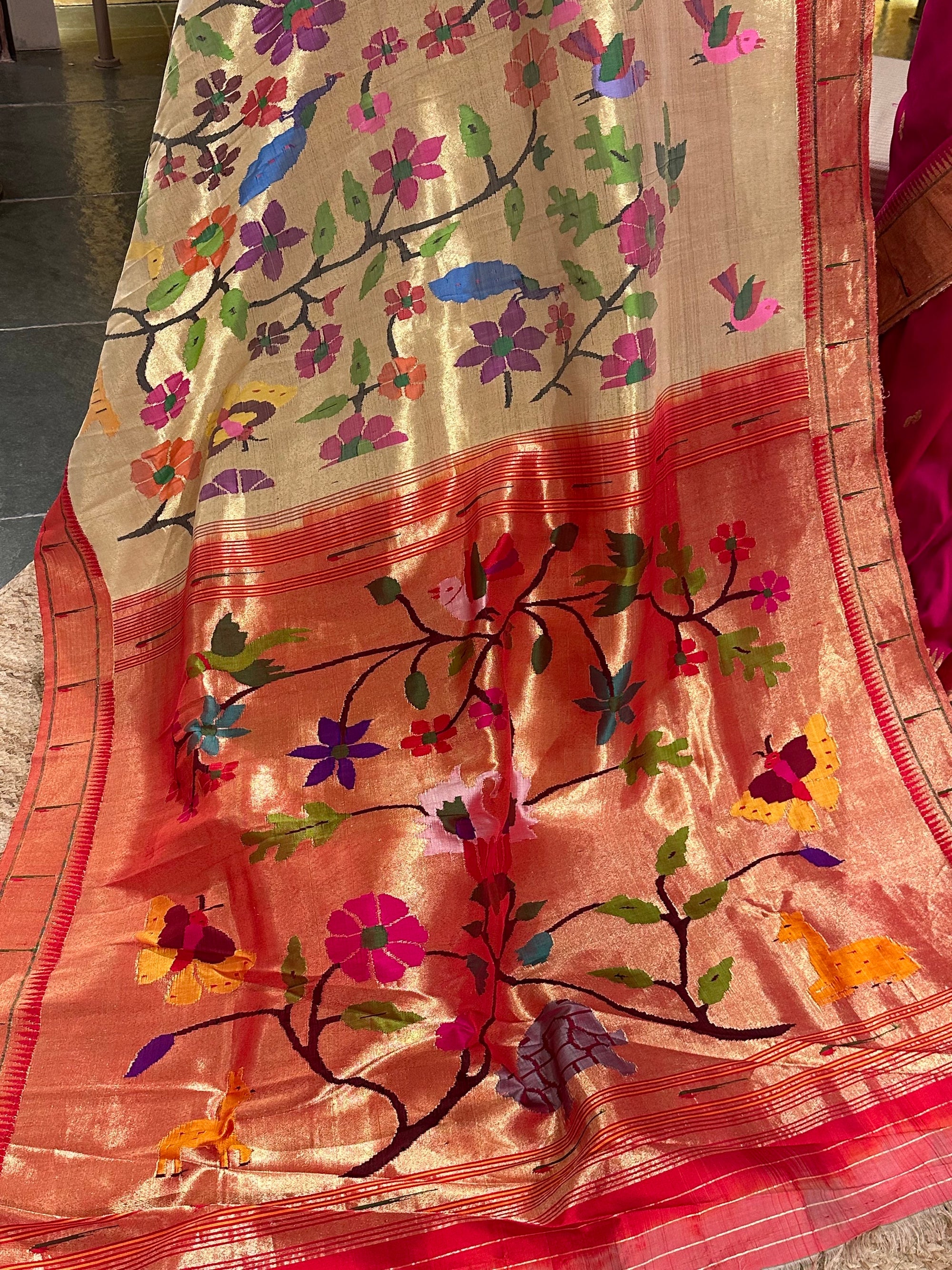 Light Gold Tissue Allover Pure Handloom Paithani Saree
