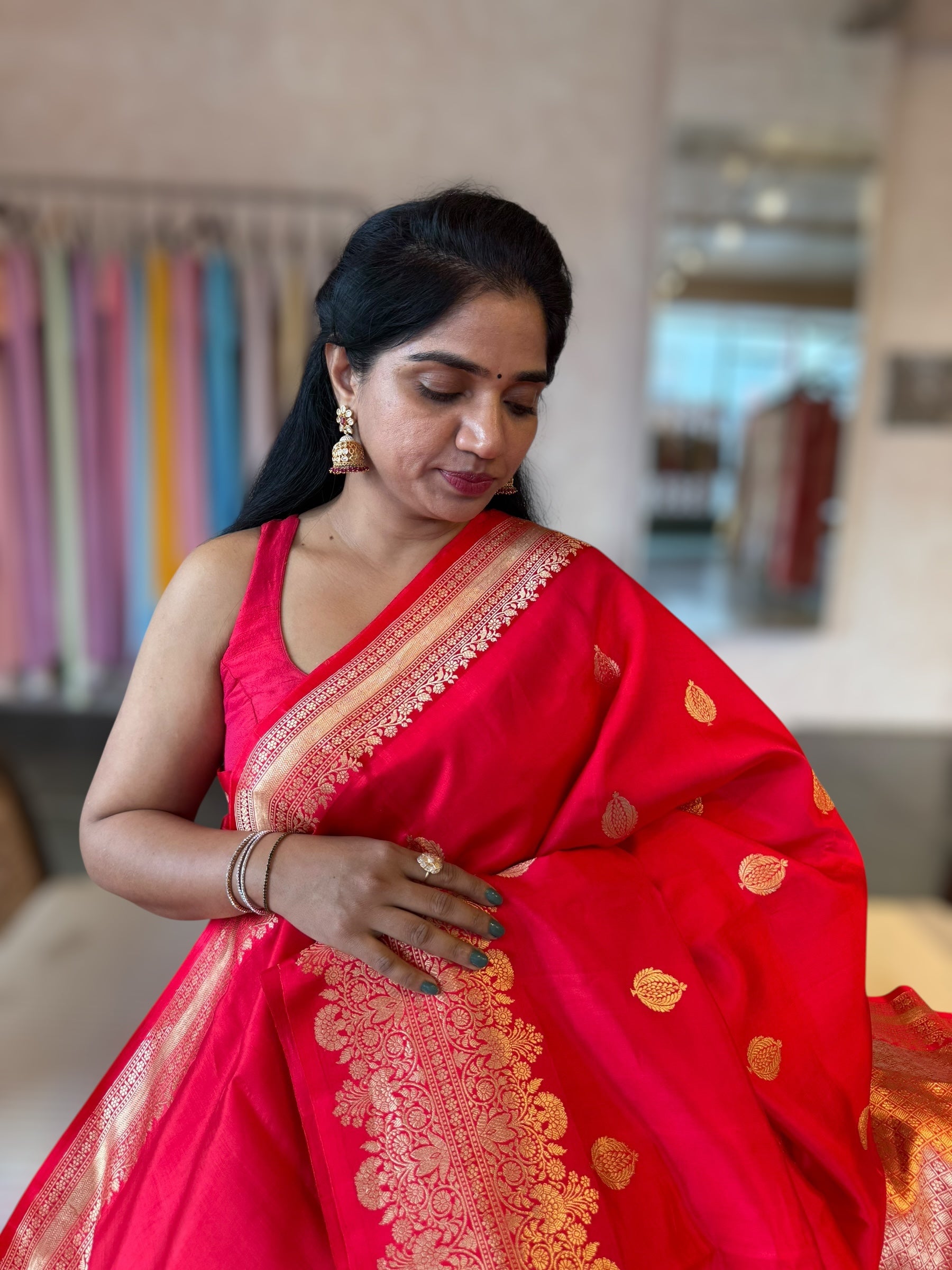 Red Pure Handloom Raw Mango Silk Saree With Kaduwa Weaving Heavy Open Borders