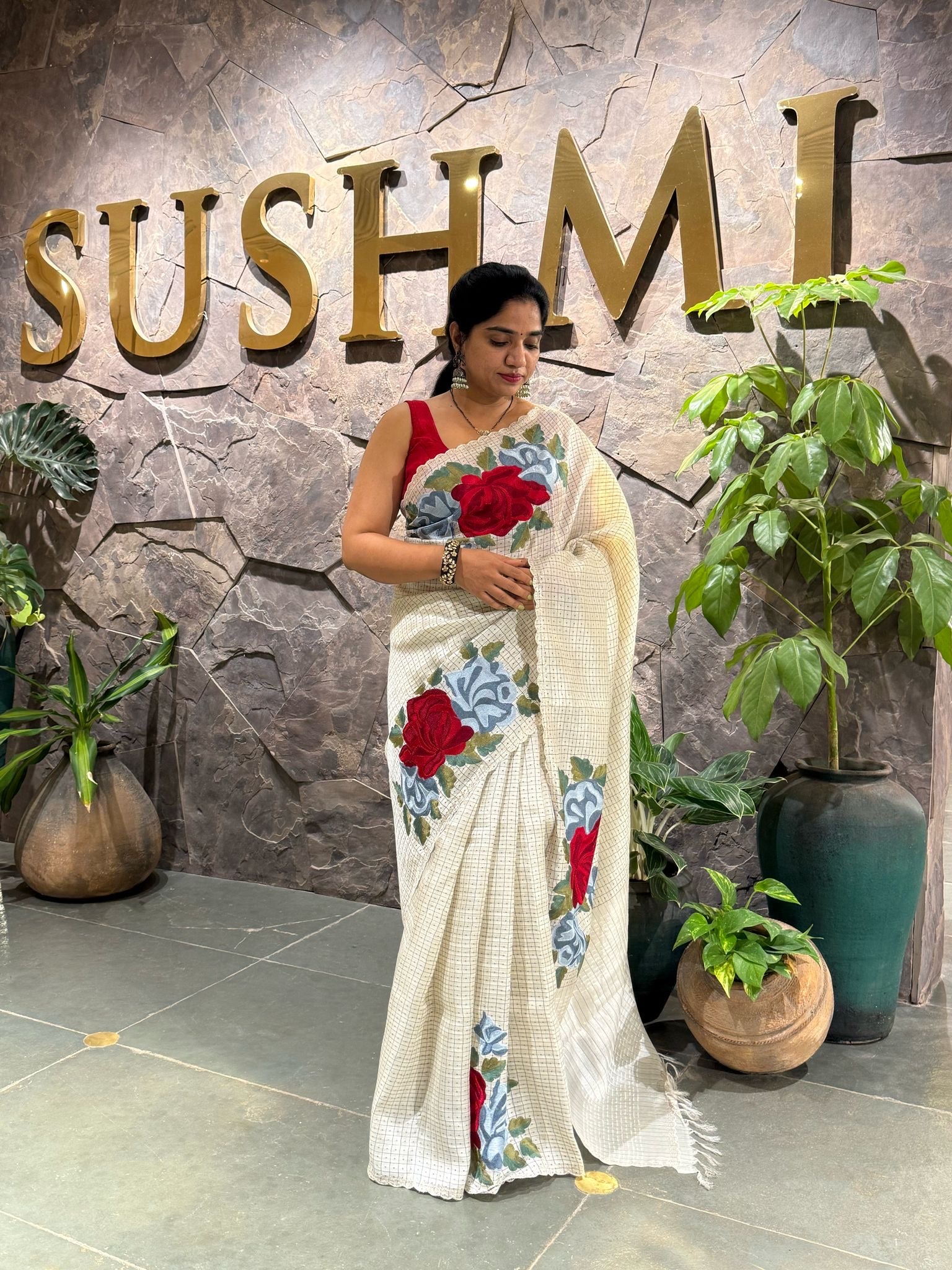 Matka Tussar Handwoven Saree with checks pattern