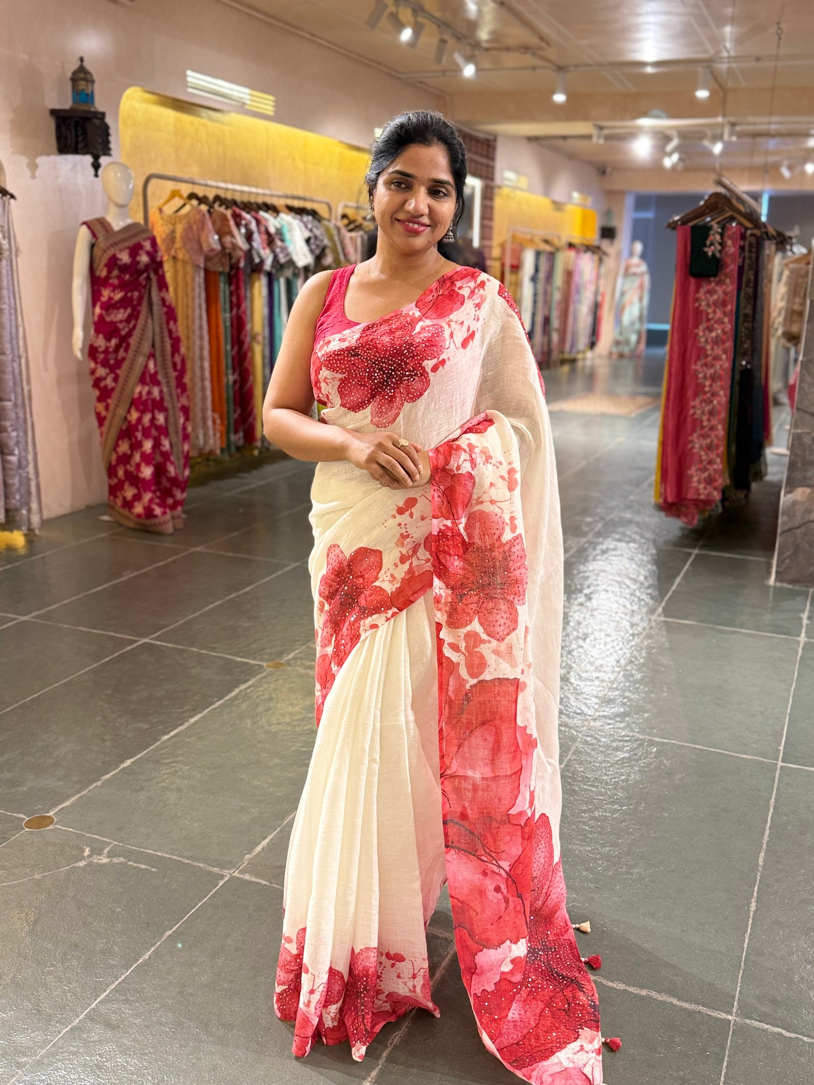 Pure Handloom Lenin Saree with Bold Floral print and handwork highlighting